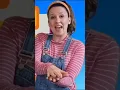 Ms Rachel singing the patty cake song
