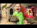 Download Lagu Caleb Play Outside With FROGS and Bugs Pretend Play!