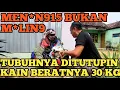 KETAHUAN PAK PURNOMO MANUSIA PLASTIK MENANGIS TIDAK INGIN DIANTAR PULANG. PILIH HIDUP DIJALANAN 