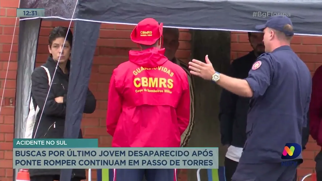 Buscas por último jovem desaparecido após ponte romper continuam em Passo de Torres