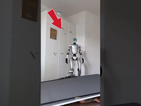 طلبت من الربوت المساعدة ولكن صدمها بما فعل...💀😂