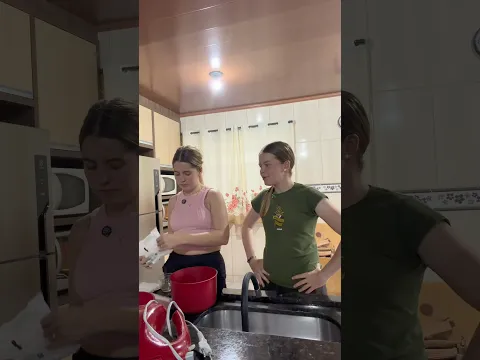 Bolo em irmandade