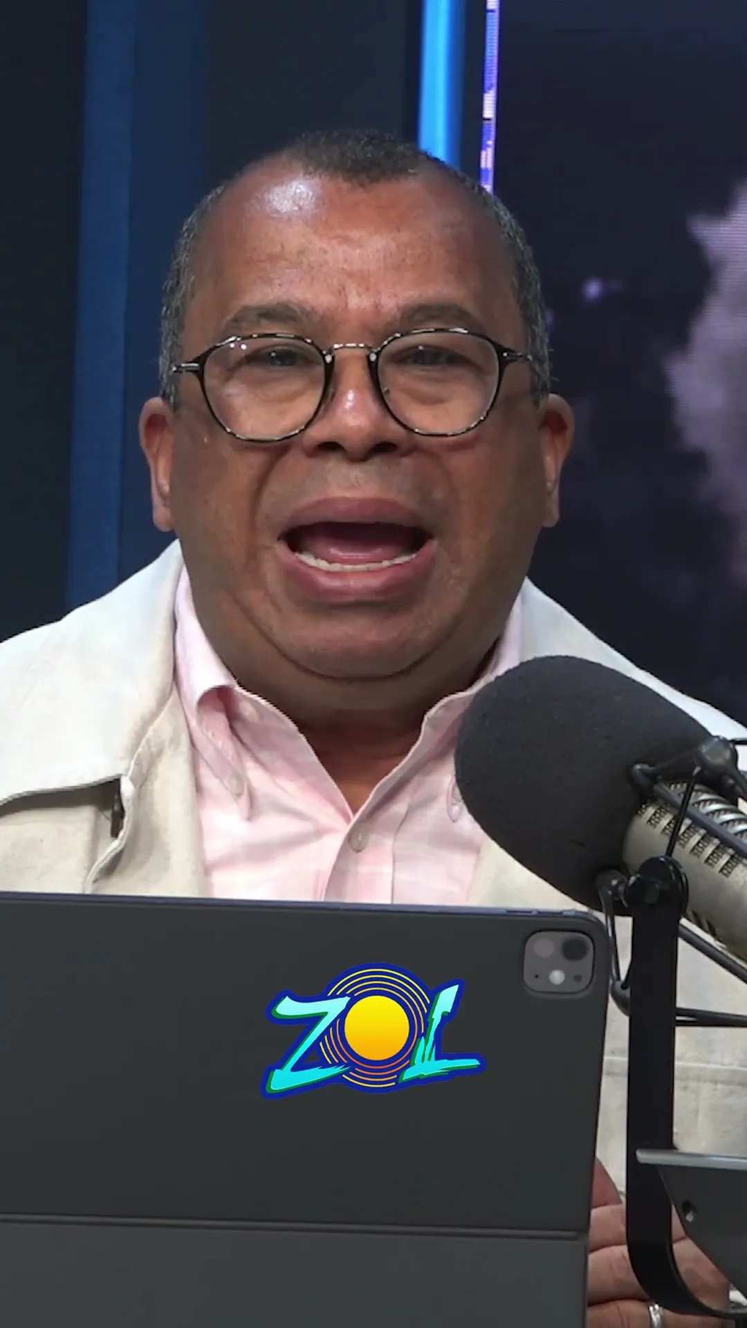 MOTORISTAS ACTÚAN COMO PANDILLAS