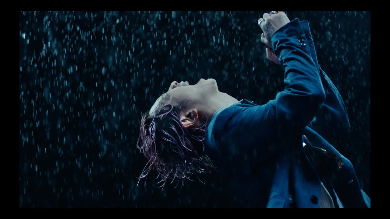 【雨の歌】歌詞に雨が入る曲を厳選！懐かしの邦楽ヒット曲も多数登場