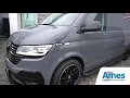 Download Lagu Dikke bus: zwart gewrapte Volkswagen Transporter Bulli