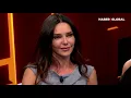 Emotional Moments When Jülide Ateş Had a Hard Time Asking Hande Ataizi Her Question