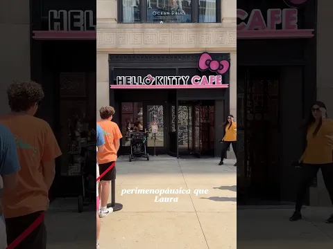 ¿Vale la pena hacer una fila de más de 30 minutos por un cupcake de Hello Kitty?