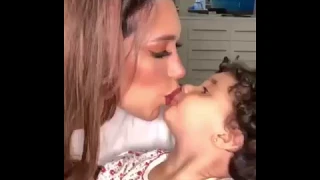 دكتوره خلود تبوس خلودي صغيره من تمها 