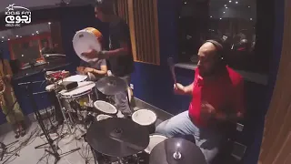 شارموفرز لابسه جيبه ولا شال دندنها