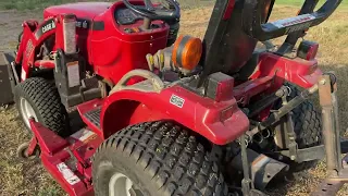 Case DX26 Hydro Tractor w Case LX112 Loader