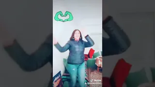 انا شعري شاب  دندنها