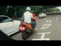 Download Lagu [Car Accident Video] Riding like this, the outcome is truly not surprising