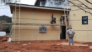 TIMELAPSE Installing hardie panel system