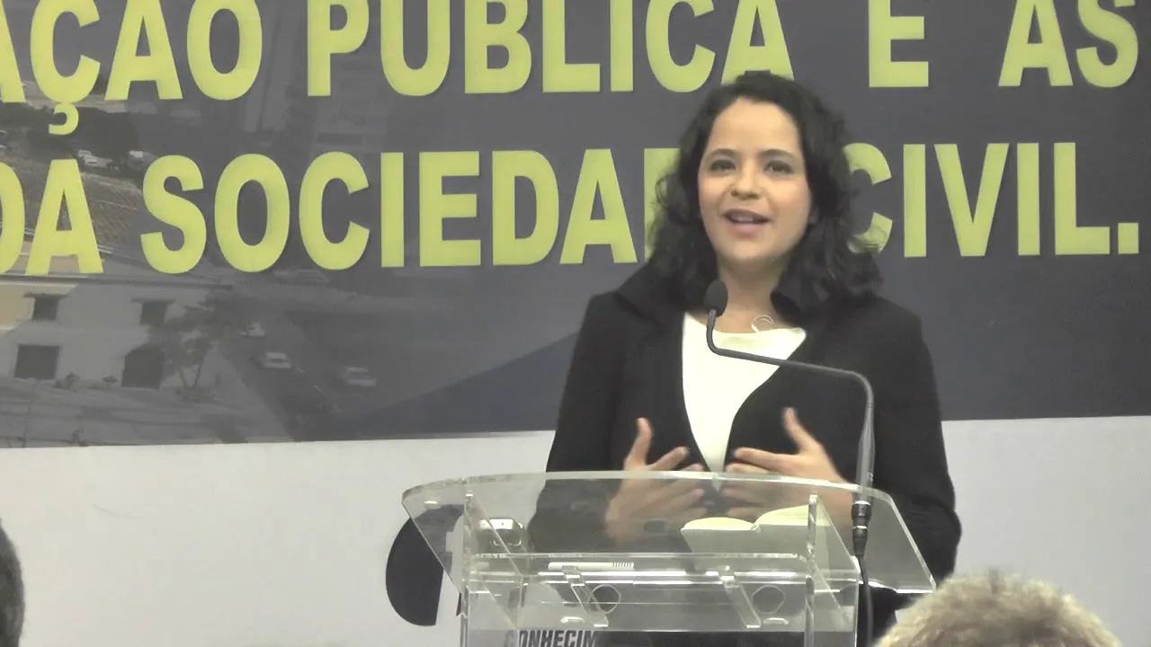 Palestra: Dra. Laís Carvalho de Figueiredo Lopes, no II Seminário Nacional de Parcerias, realizado em Salvador/BA, em agosto de 2017.