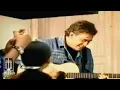 Download Lagu Iwan Fals - Ancur (Official Karaoke Video)