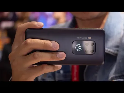 Download MP3 Motorola One Zoom hands on: Lenses galore!