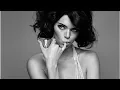 Kendall Jenner goes bra-less in public see pics