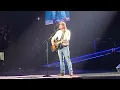 Morgan Wallen - (Chasing You) "Live"