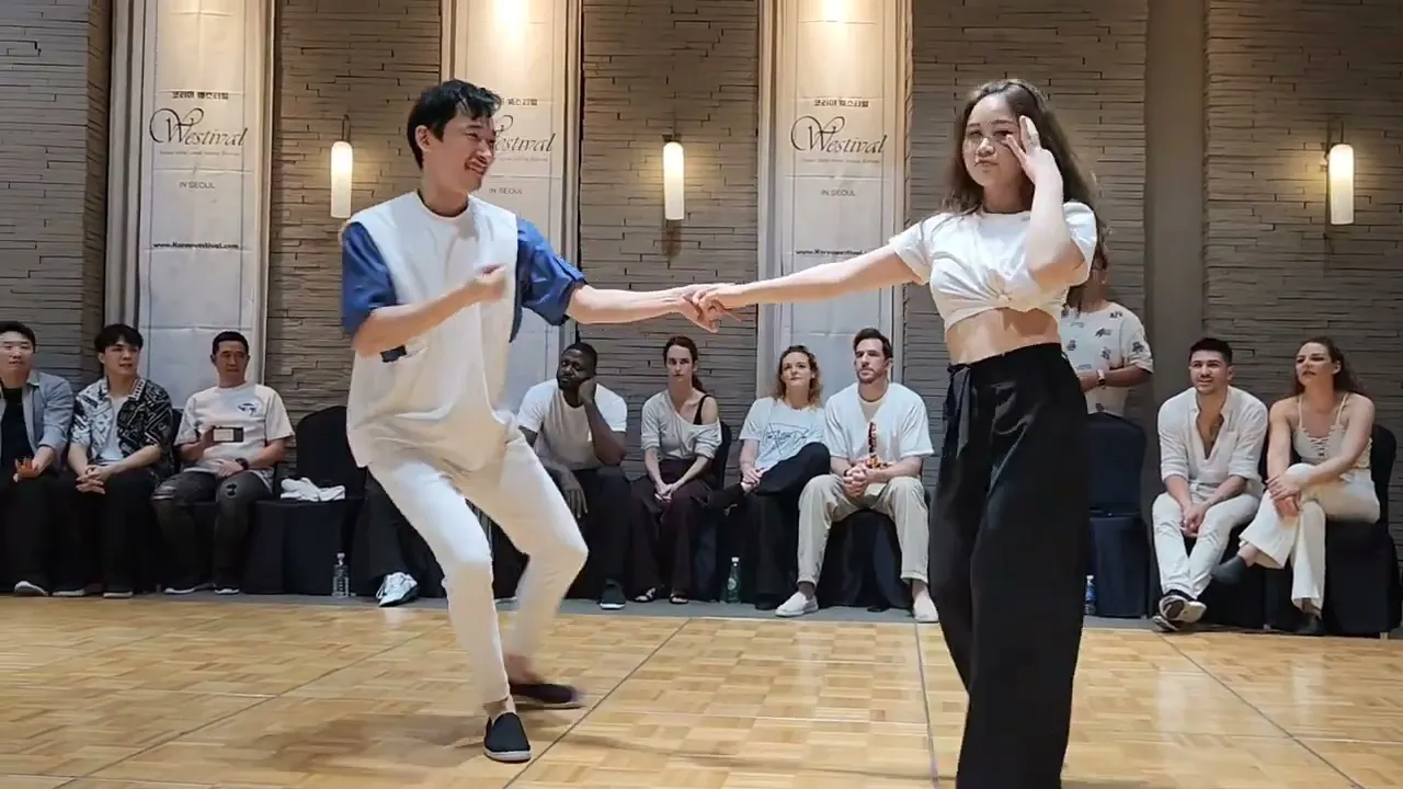 Sophisticated Winner Ying Yi Siow & Wee Tze Yi - Winner J&J Korea Westival 2024