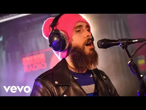 Download MP3 Thirty Seconds To Mars - Walk On Water in the Live Lounge