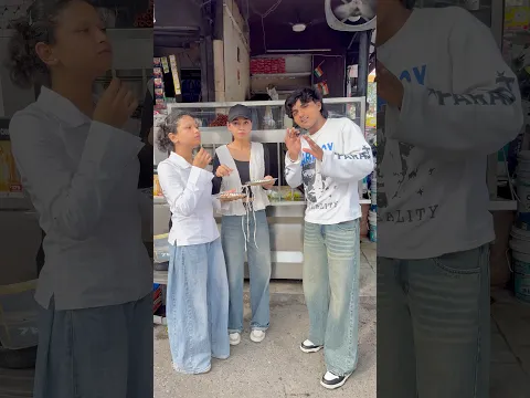 100 Momos Challenge With 3 Cutes Girls 🥰 #shorts #ytshorts #shortsfeed
