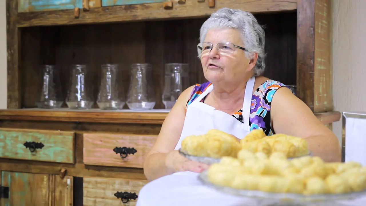 HISTÓRIA DA COXINHA DE FAROFA DEPOIMENTO DE ROSA MAZUR, 65 ANOS