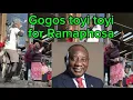 Lagu Watch Gogo’s toyi toyi for Ramaphosa to Step down 
