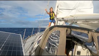 9 Knots at Night on a 27-Foot Boat | Sailing Solo to Mauritius – Ep. 284