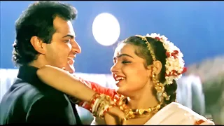 Download Yeh Chand Koi Deewana Hai | HD Video | Chhupa Rustam 2001 | Alka Yagnik, Kumar Sanu MP3