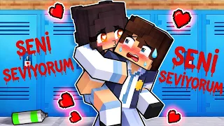 GÖKÇE Okulun Serseri Zorba Çocuğuna Aşık Oldu - Minecraft