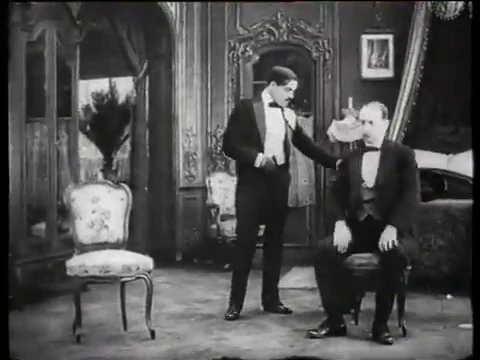 Max makes a touch  (L ingenieux attentat) 1910 Max Linder silent short comedy