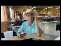 Domingo de Fiesta en la Pulga de Capitol Flea Market con Los Tiburones dell Norte