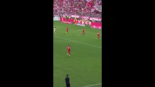 Thomas Müller Scores In His Record Appearance 