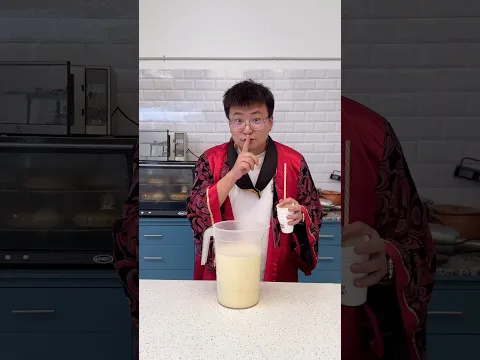 Un chino se metió a mi heladería hizo un helado secreto 😱🤫