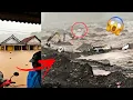 Download Lagu NGERI !!! BANJIR SEMERU NGAMUK MENERJANG TRUK, EXCA DAN RUMAH