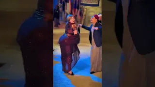 الملبن حلو اوى الملبن   القشطة طعمة اوى القشطة   عمرو سلامة       الراقصة بوسى  مواويل للانتاج الفنى دندنها