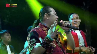 Download ERIK GONDRONG Feat DAVID DOBLAS - RESAH (LIVE COVER DMR BIGBEND) MP3