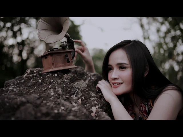 Download MP3 Soegi Bornean - Asmalibrasi (Official Music Video)