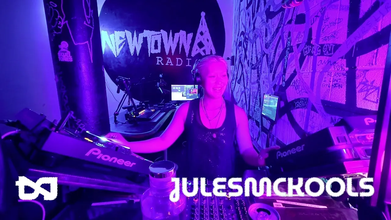 JULESMCKOOLS — EP020