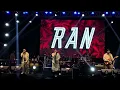 Live Version ~ RAN ~ Rahasia #2 di Folkovathree Bogor