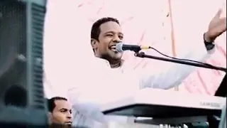 اجمل ثلاثون ثانية مع الفنان  بيبو ادم  يلا ياسايق      دندنها