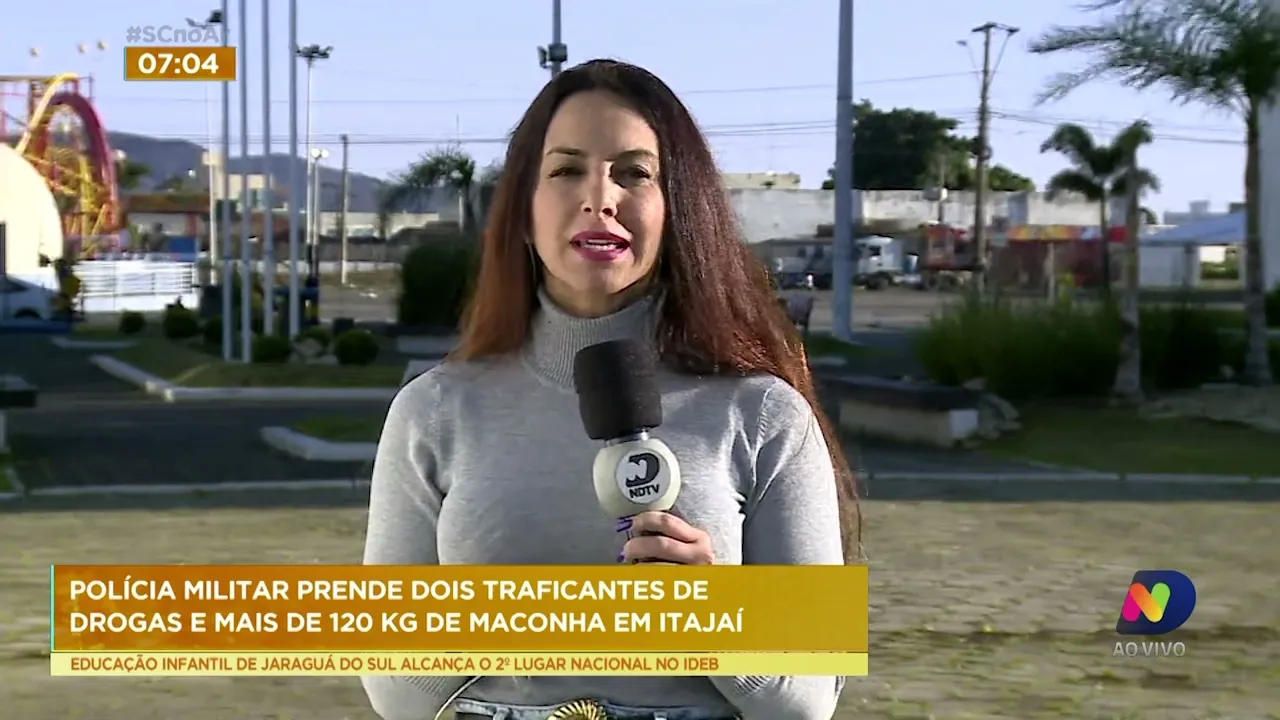 Polícia Militar prende dois traficantes de drogas e mais de 120 kg de maconha em Itajaí