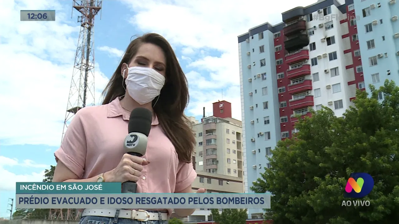 Incêndio ocorre em prédio na Grande Florianópolis e idoso é resgatado