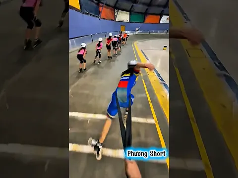 🔥 Tại Sao Cô Gái Lại Bị Giữ Lại Khi Trượt Băng?