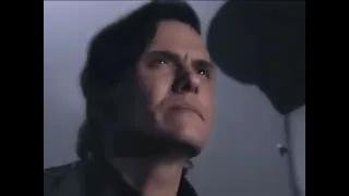 انا اصلا هبقي كويس           عن تنهيدة محمود عزب لخصت كلام كتييييييير  دندنها