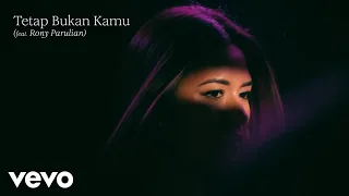 raisa rony parulian tetap bukan kamu official lyric video 