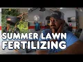 SUMMER Lawn Fertilizing Scott s TurfBuilder AgriFab Spreader Trowel Error Gardening