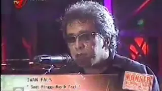 Download IWAN FALS - SAAT MINGGU MASIH PAGI ( LIVE ) MP3