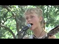 Alice Phoebe Lou - "The Tiger" - Busking in Berlin