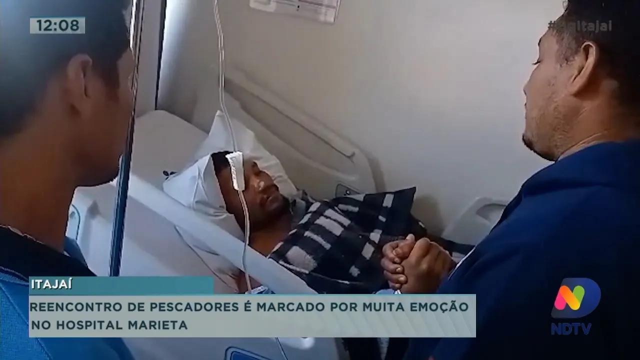 Reencontro de pescadores é marcado por muita emoção, e novidades sobre barco que virou